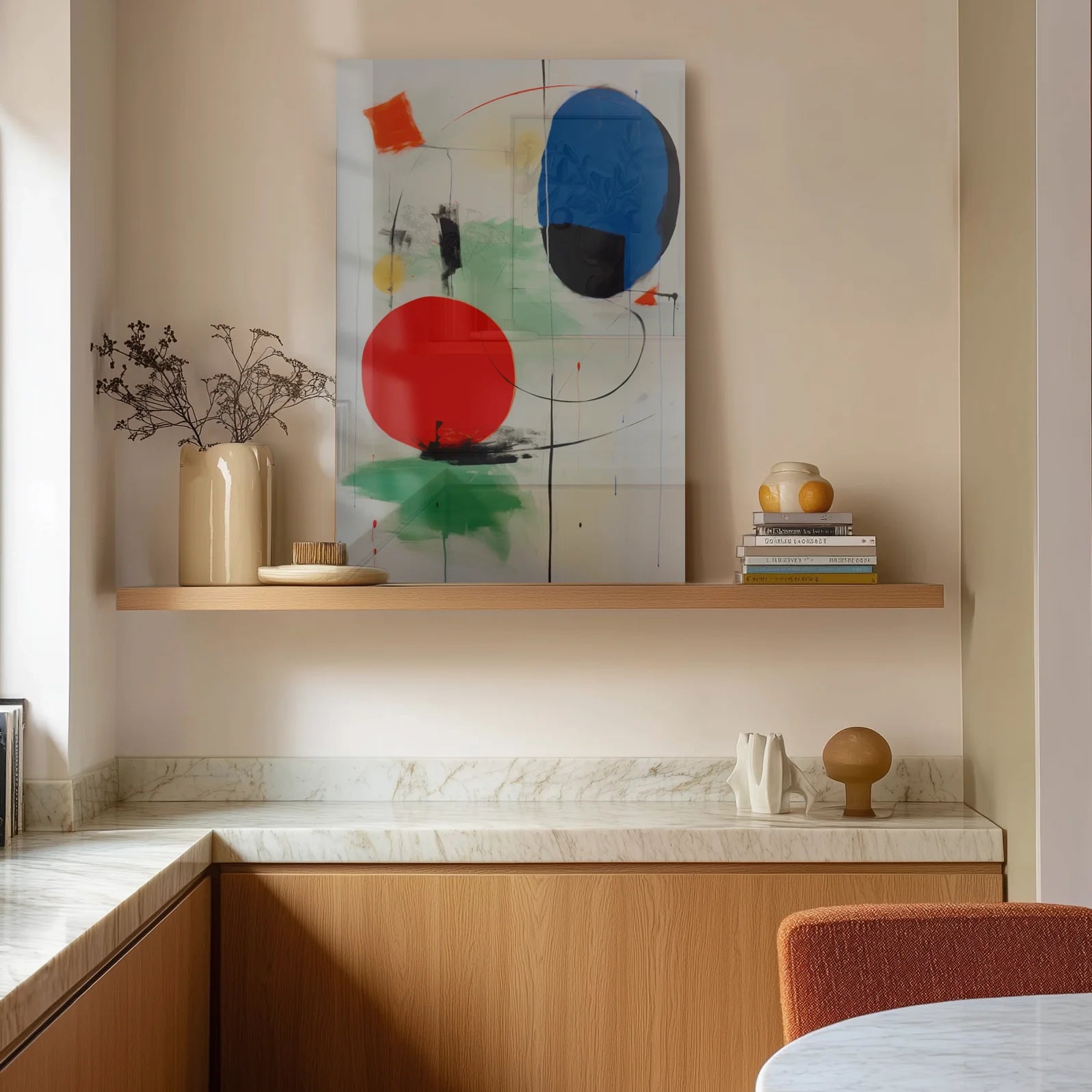 Balloryn 6 — above a modern dining setup